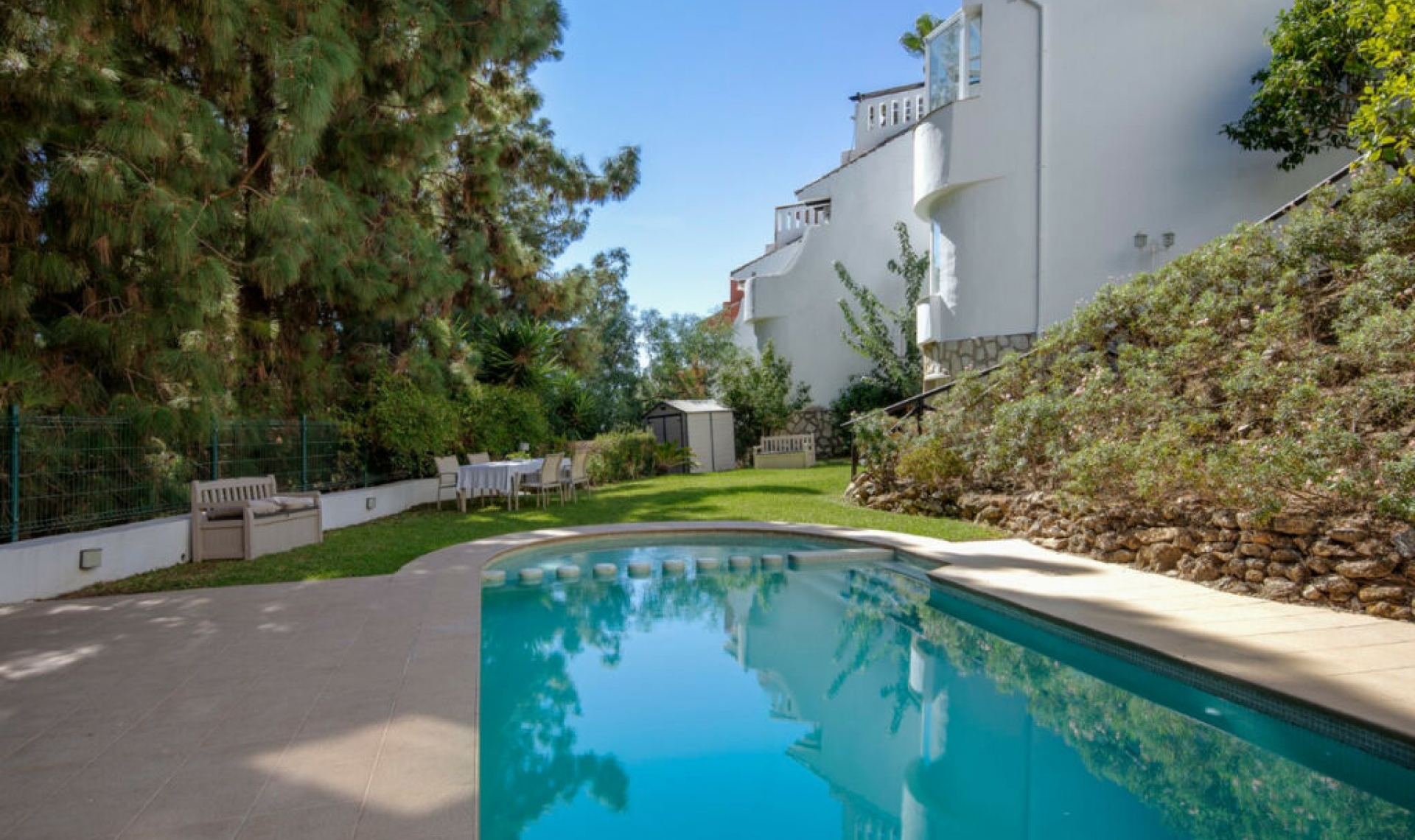 Resale - House -
Mijas