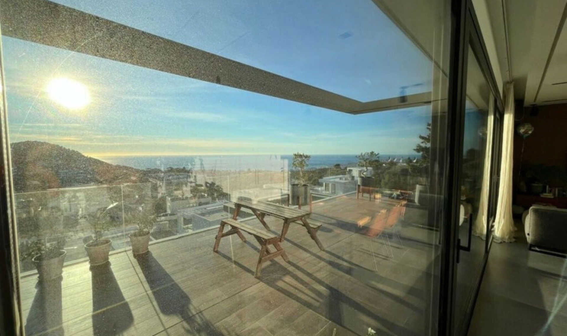 Resale - House -
Mijas