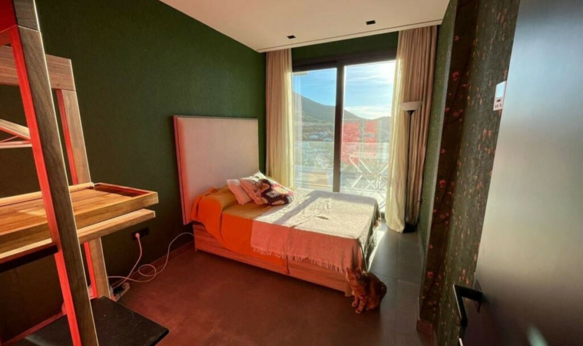 Resale - House -
Mijas