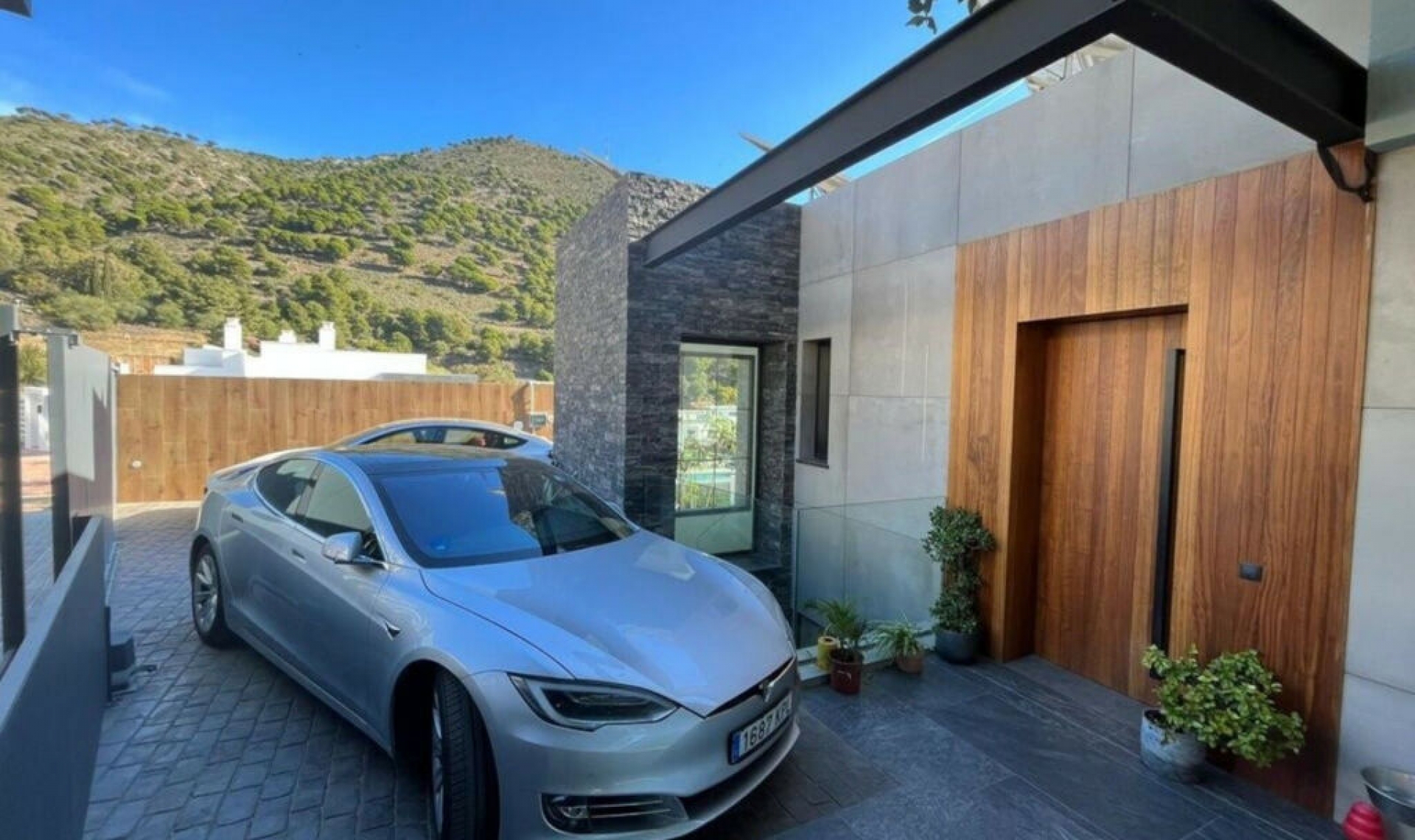 Resale - House -
Mijas