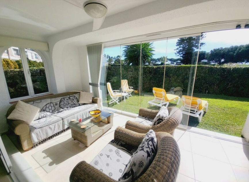 Resale - House -
Miraflores