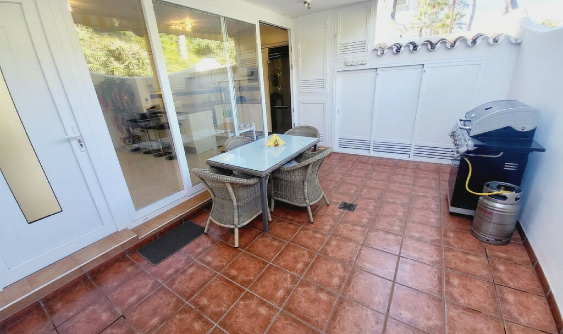 Resale - House -
Miraflores