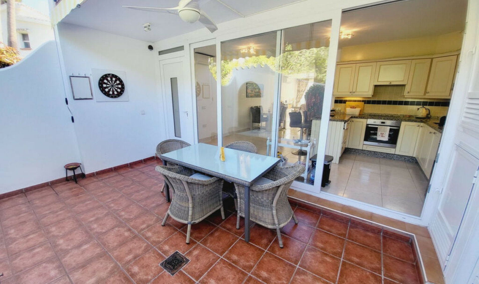 Resale - House -
Miraflores