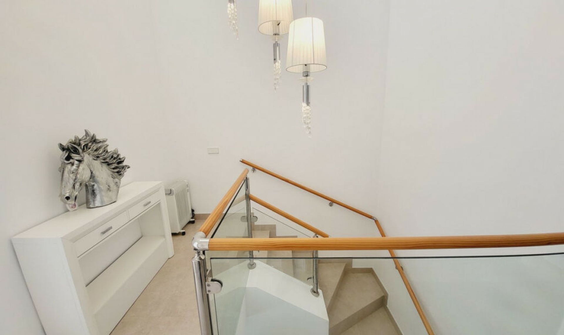 Resale - House -
Miraflores