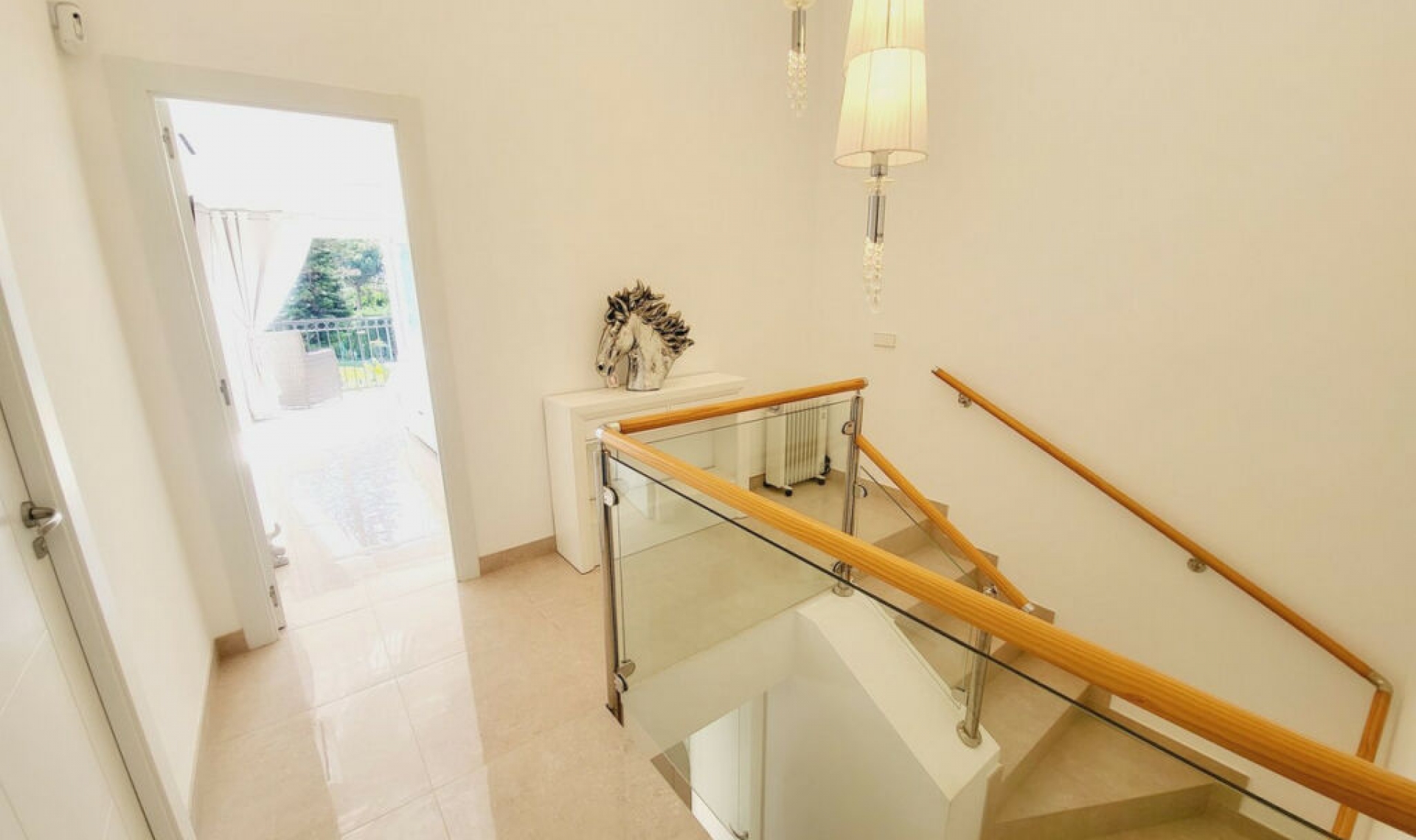Resale - House -
Miraflores