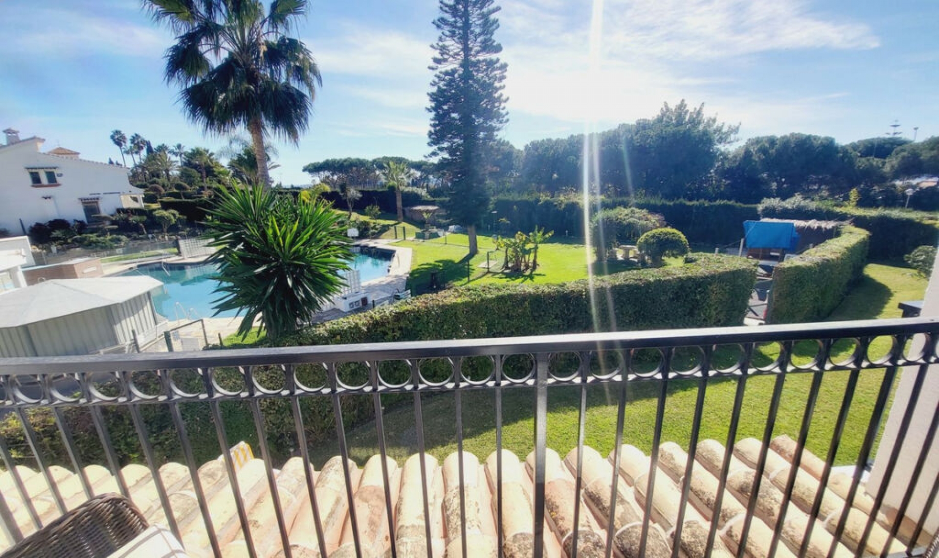 Resale - House -
Miraflores