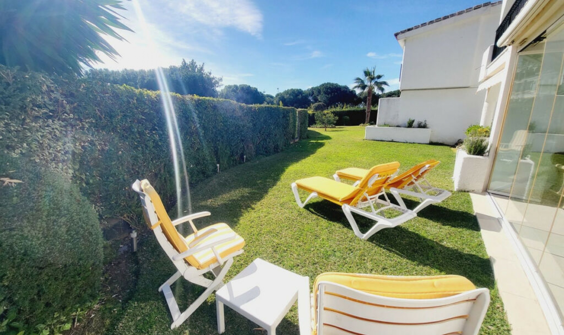 Resale - House -
Miraflores