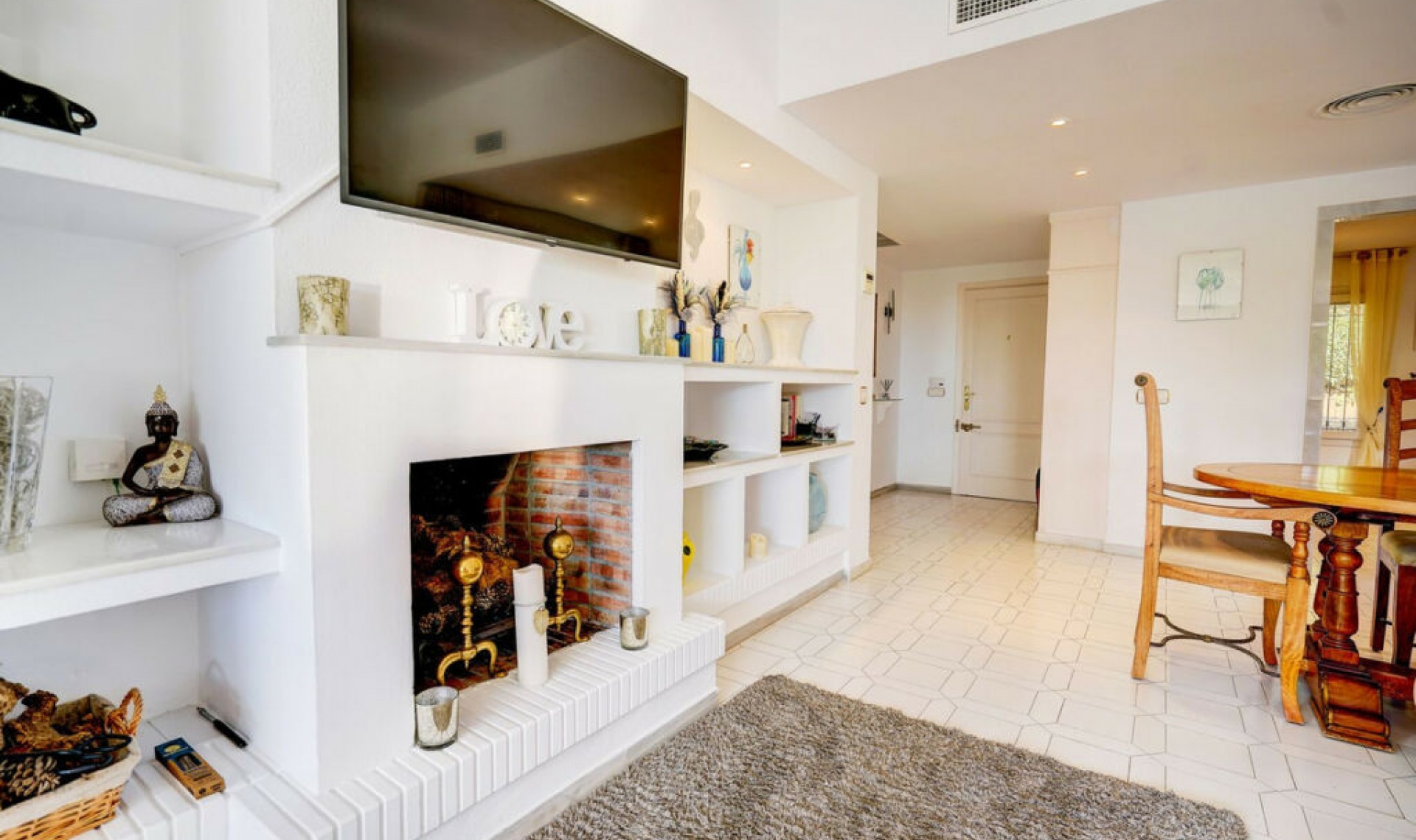 Resale - House -
Miraflores