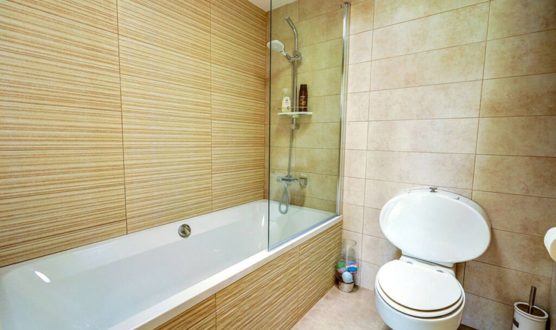 Resale - House -
Miraflores