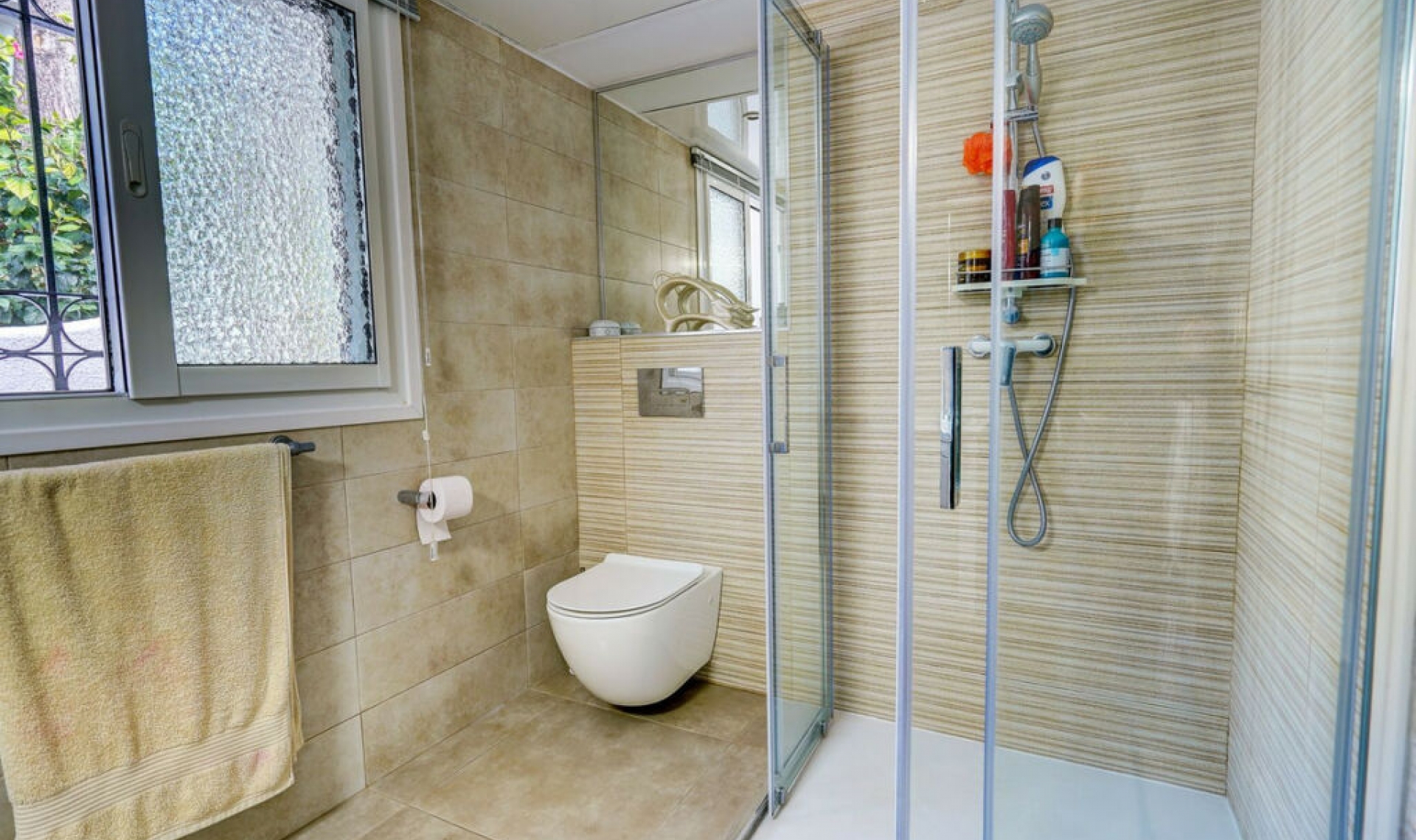 Resale - House -
Miraflores