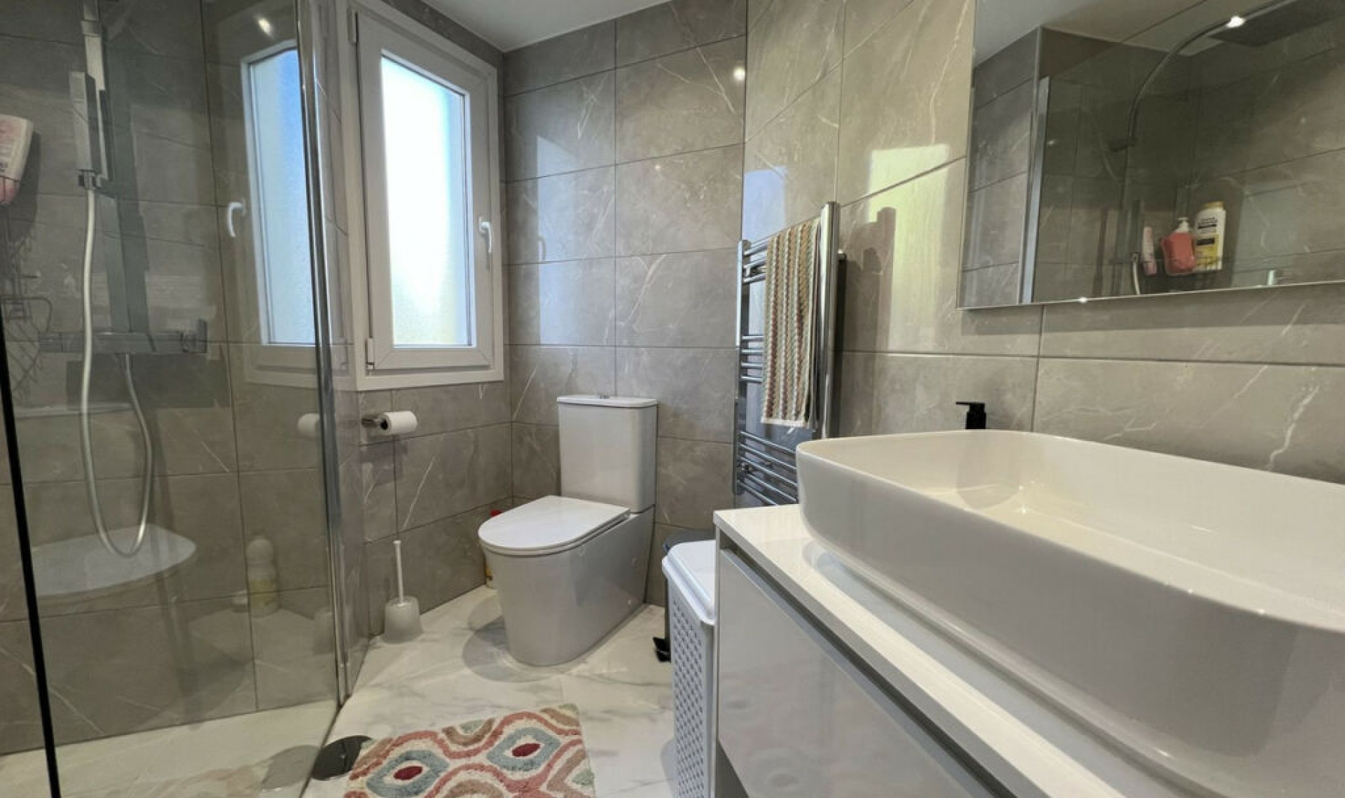 Resale - House -
Miraflores