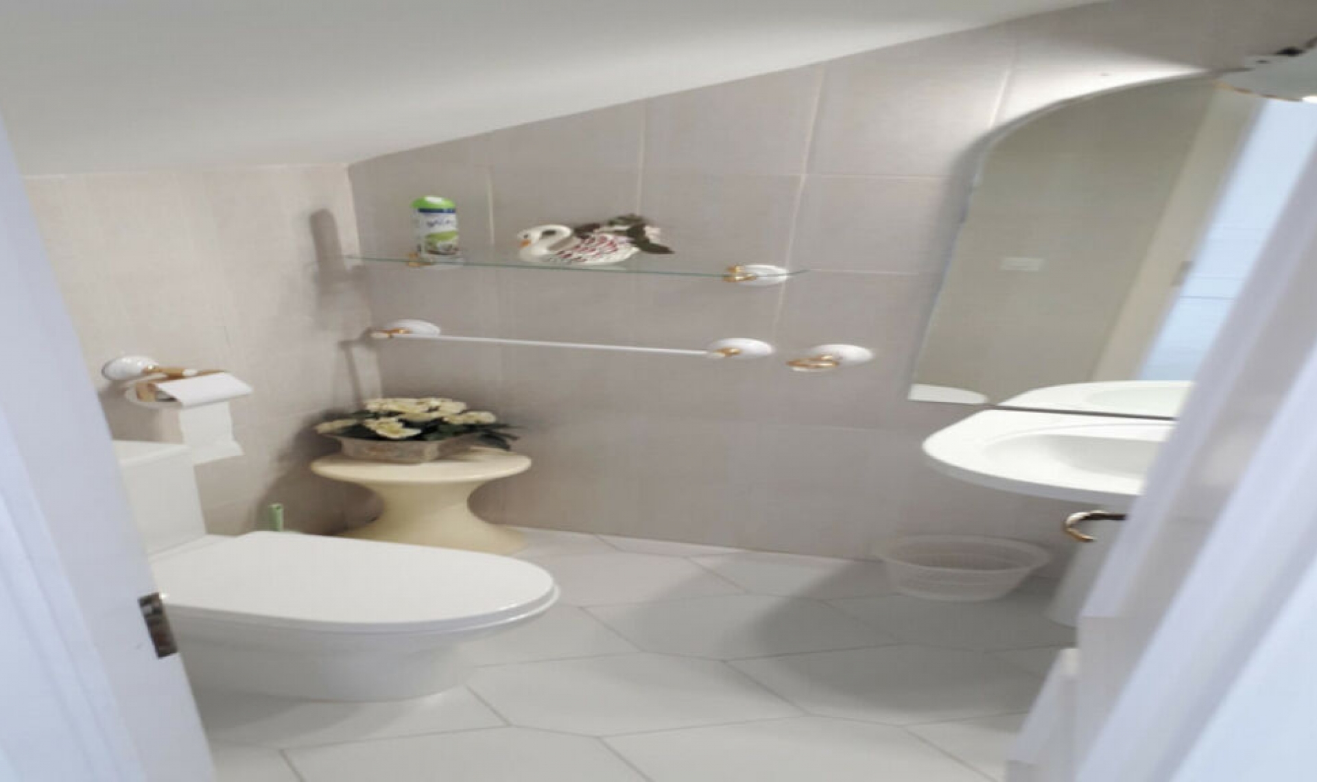 Resale - House -
Miraflores