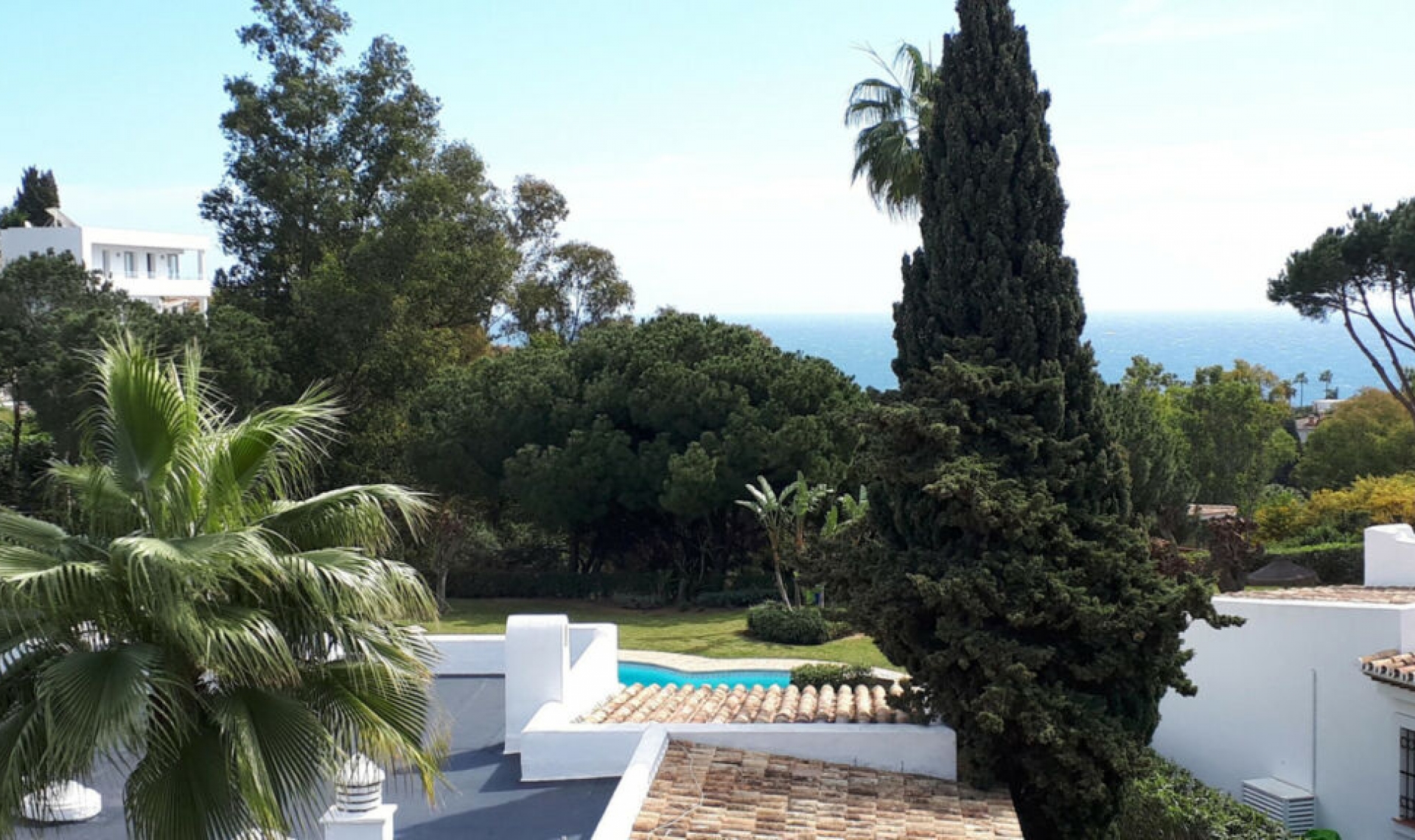 Resale - House -
Miraflores