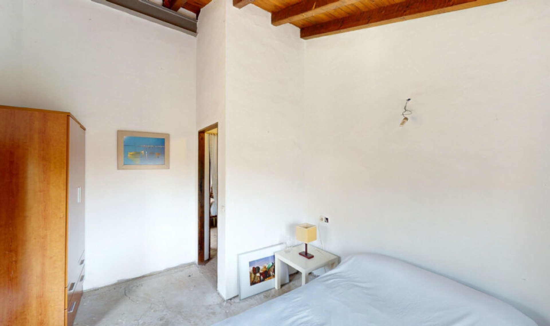 Resale - House -
Moclinejo