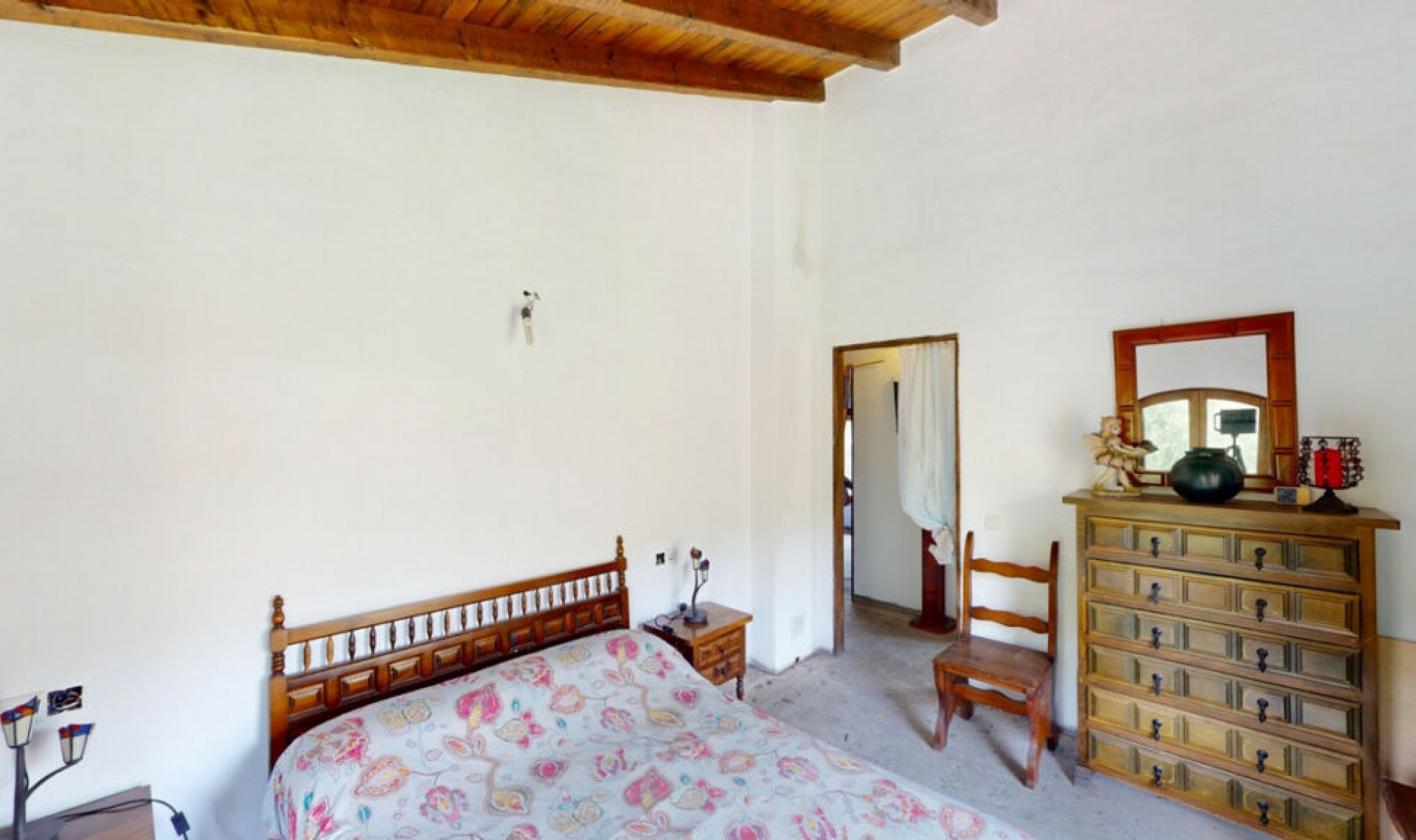 Resale - House -
Moclinejo