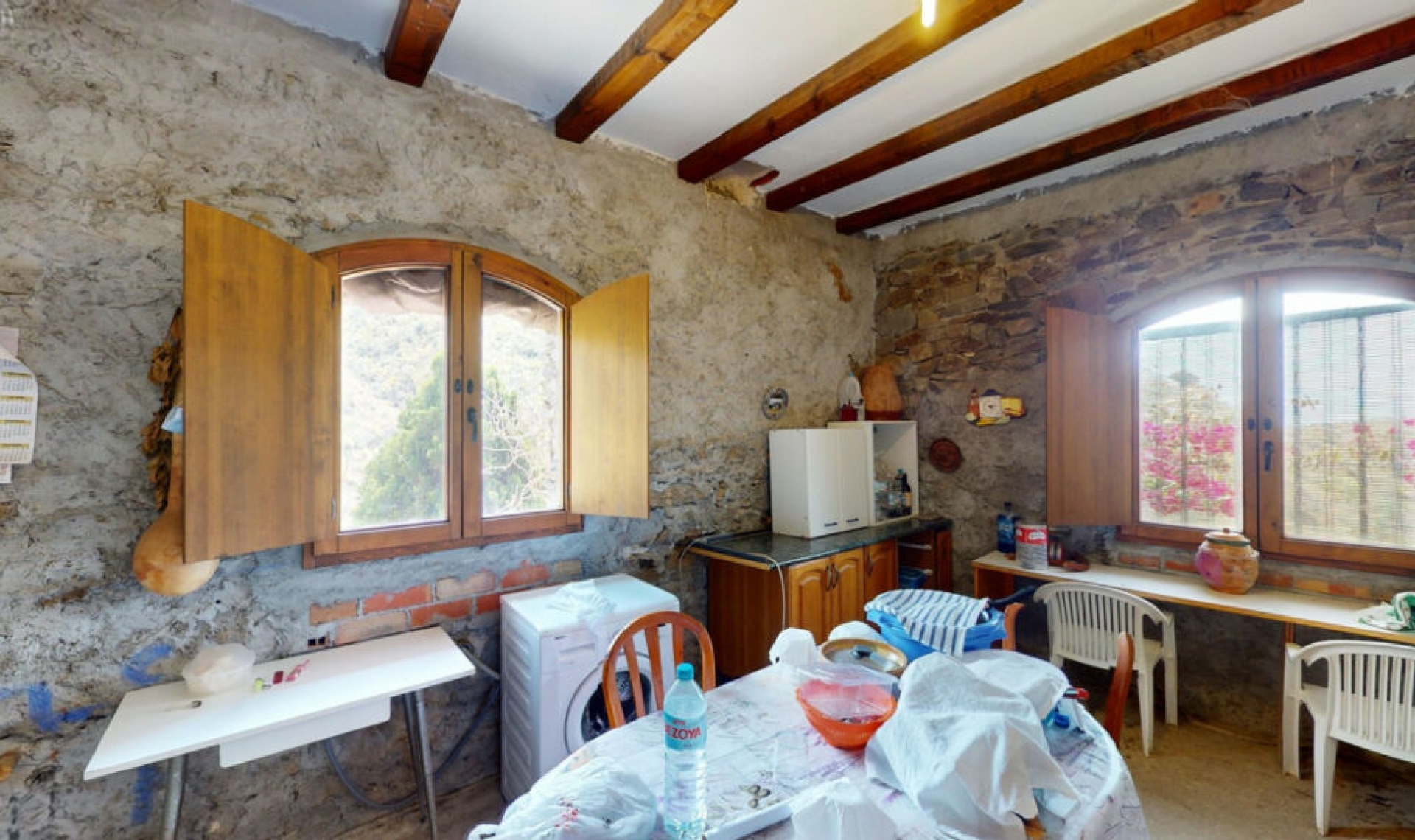 Resale - House -
Moclinejo