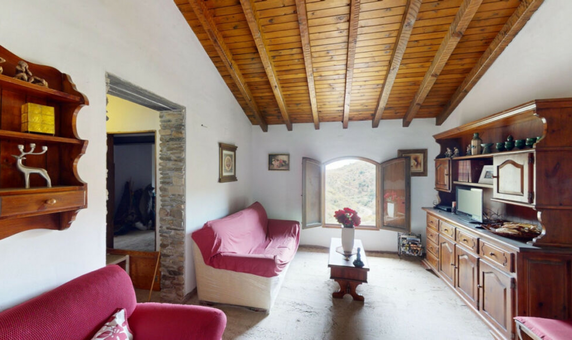 Resale - House -
Moclinejo