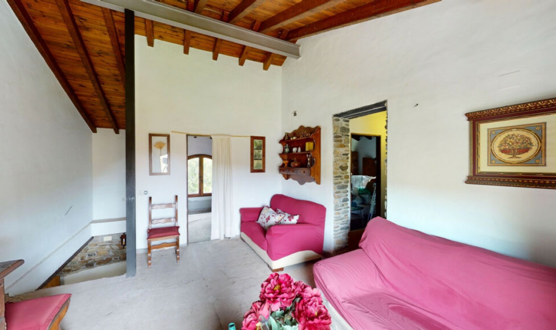 Resale - House -
Moclinejo