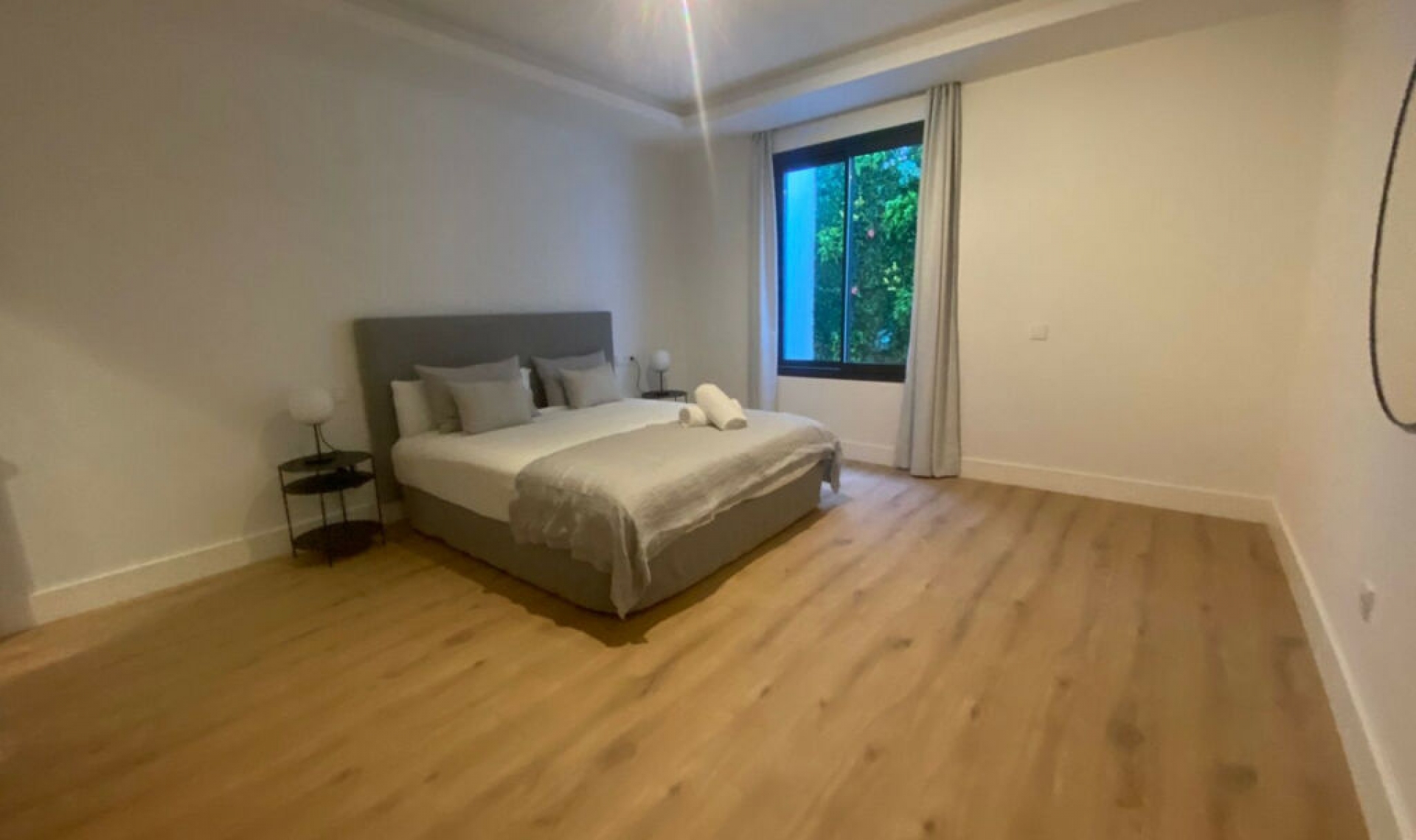 Resale - House -
Monte Halcones