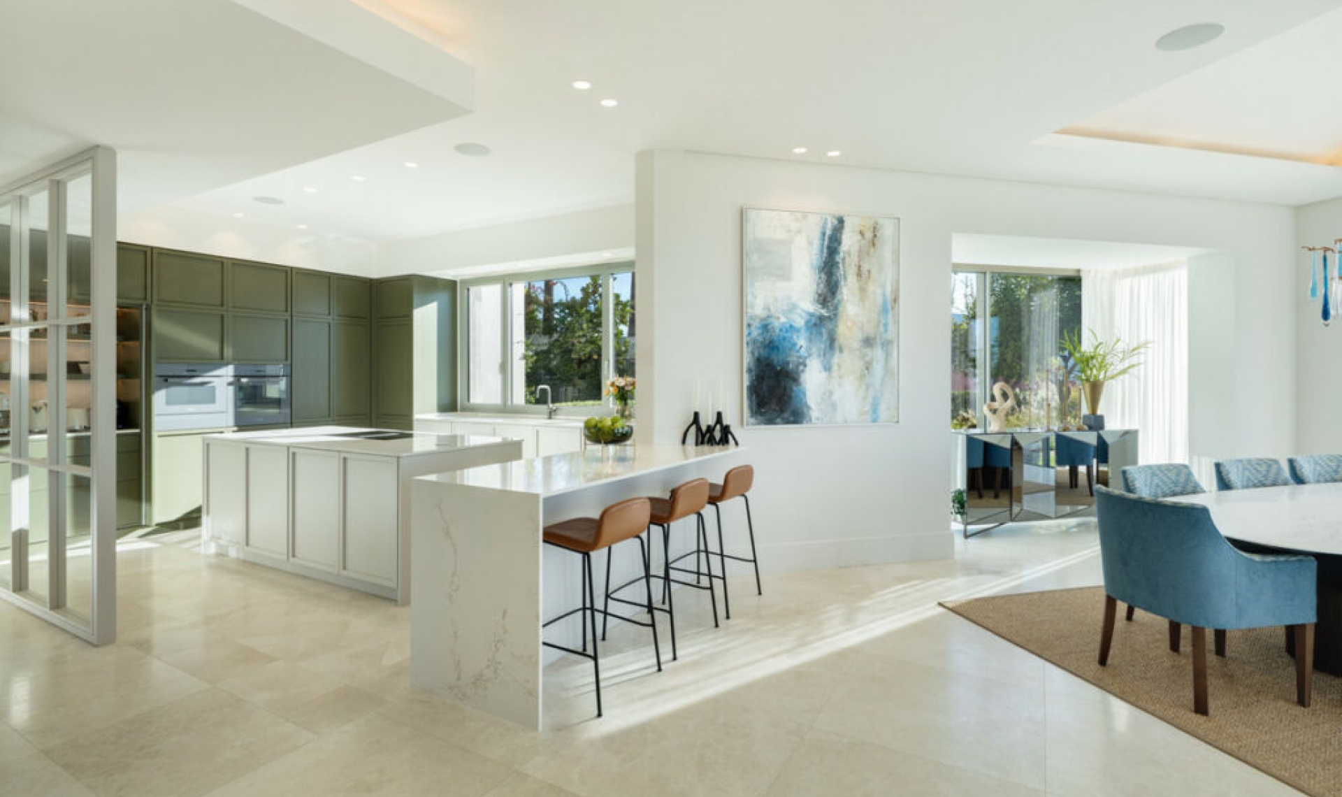 Resale - House -
Monte Halcones