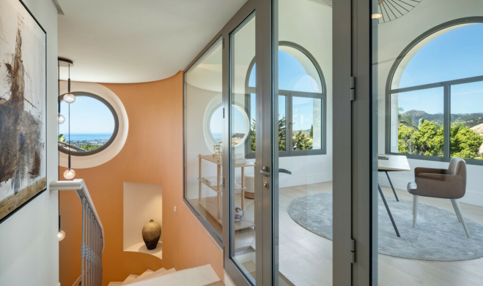 Resale - House -
Monte Halcones