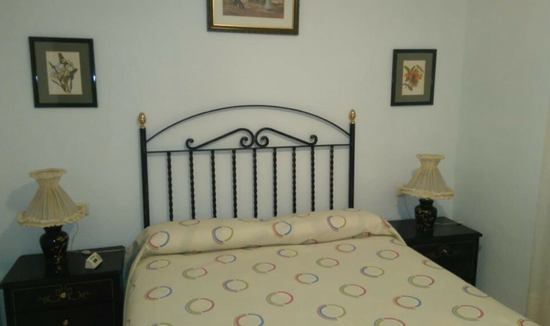 Resale - House -
Montemar