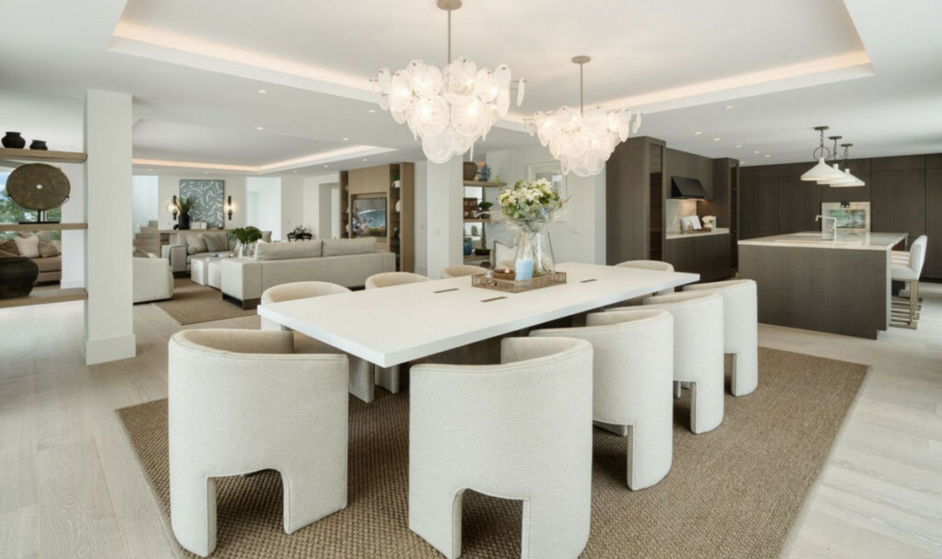 Resale - House -
Nagüeles