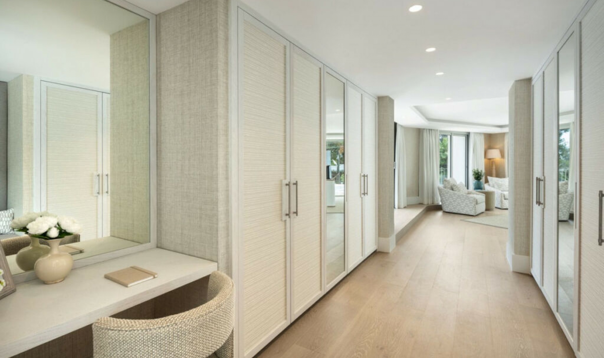 Resale - House -
Nagüeles