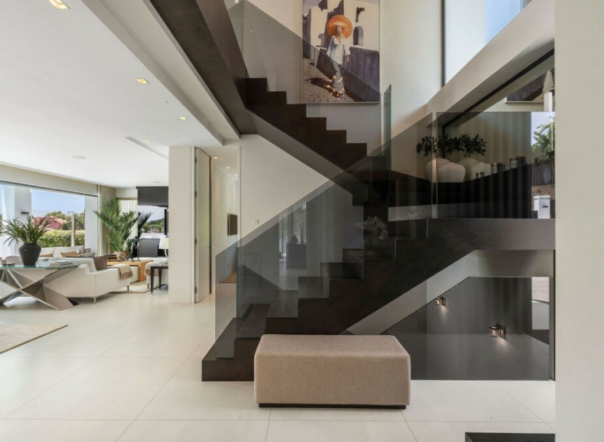 Resale - House -
Nagüeles