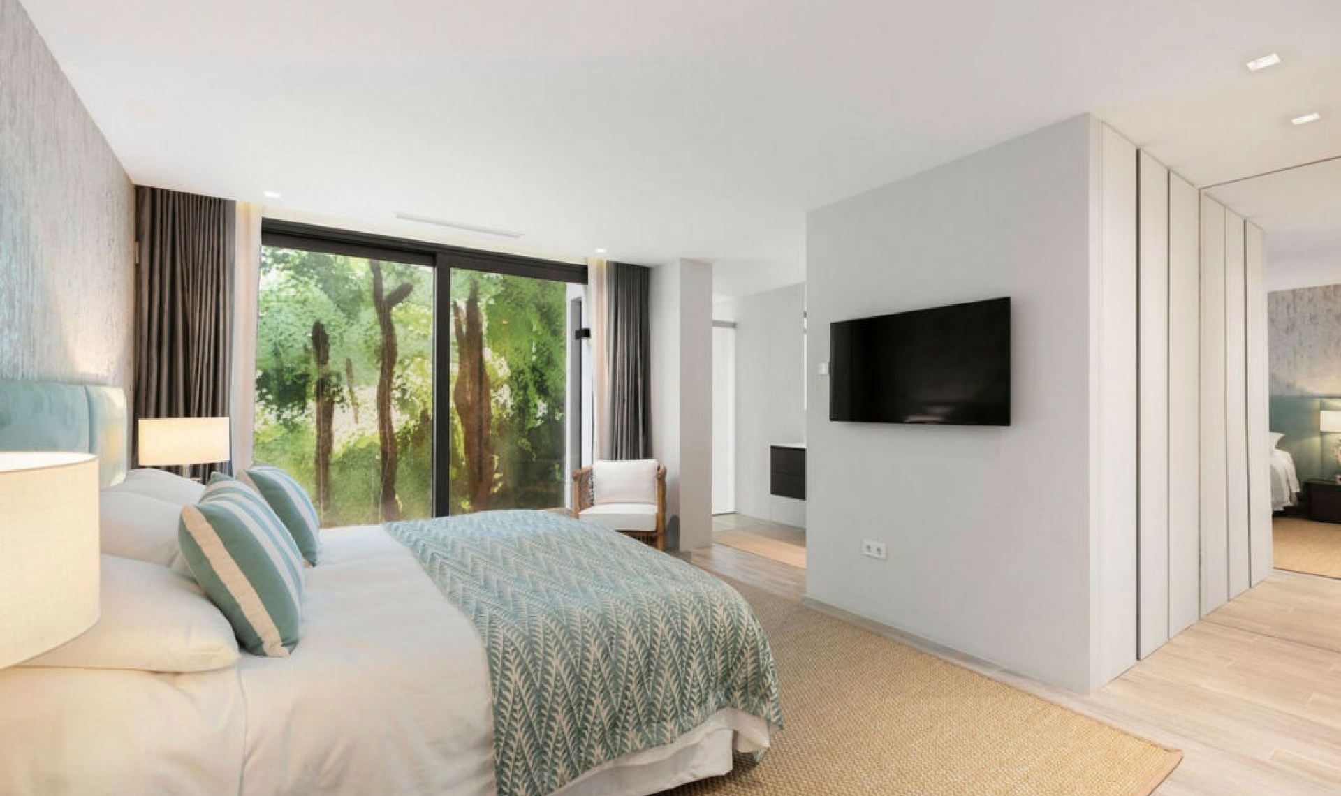 Resale - House -
Nagüeles