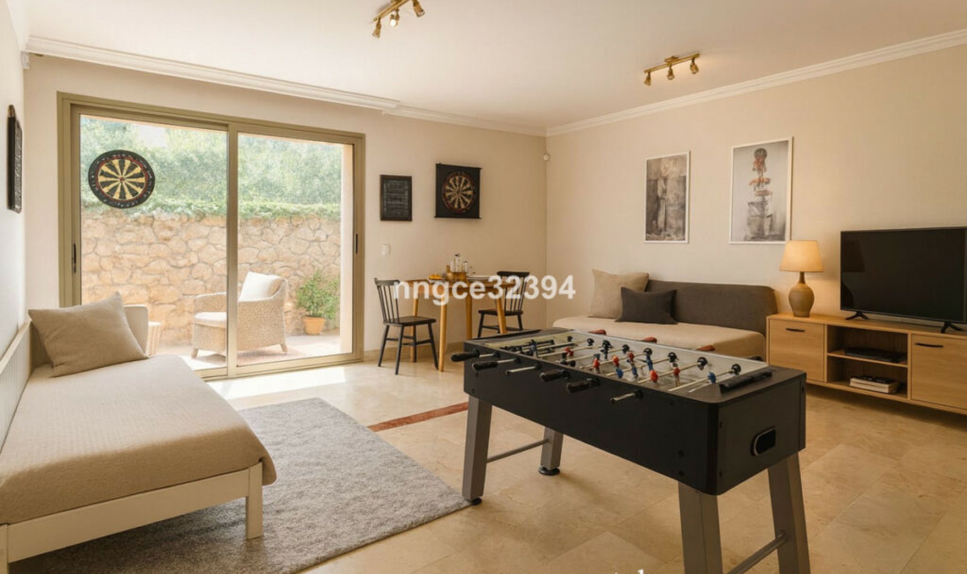 Resale - House -
Nagüeles