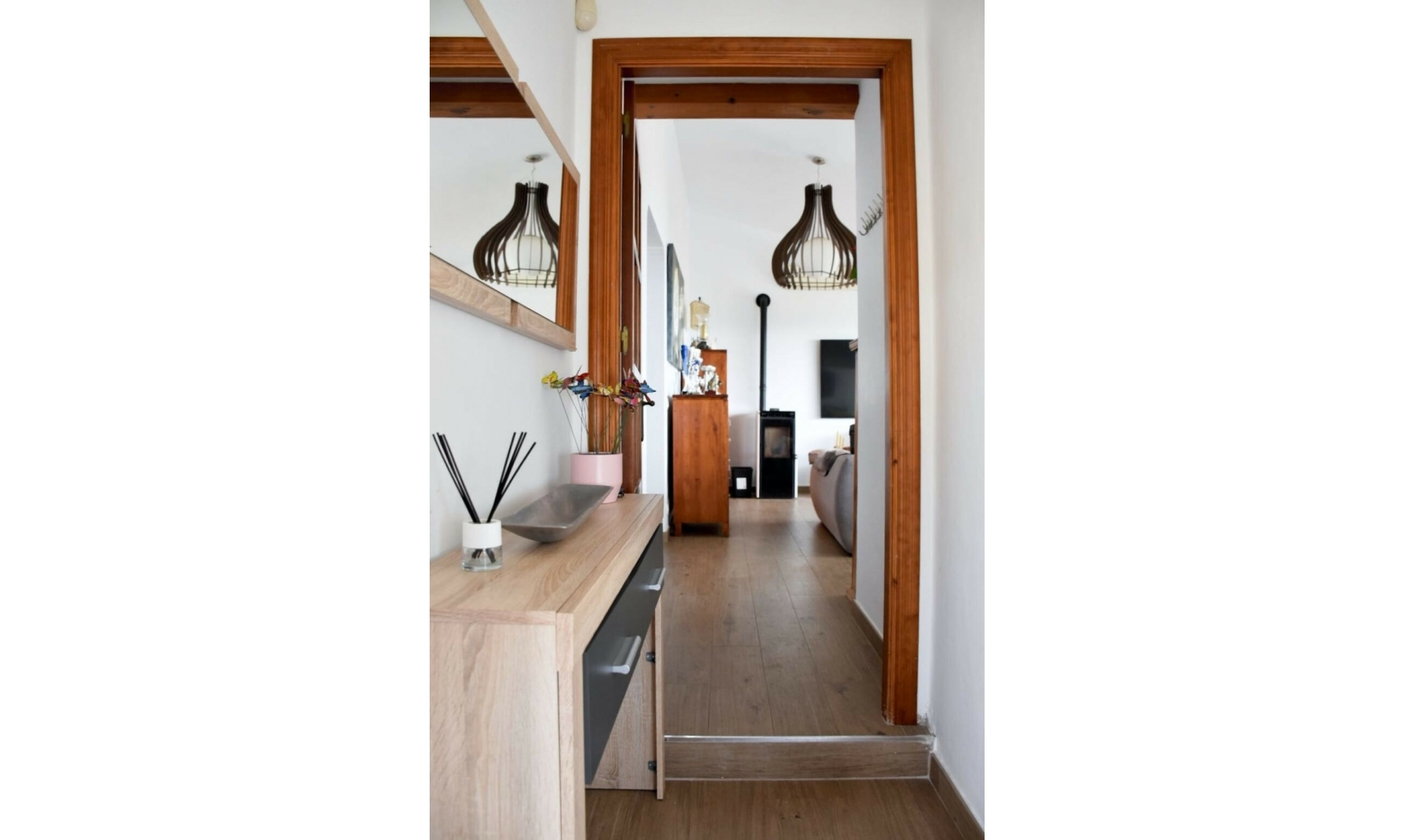 Resale - House -
Nerja