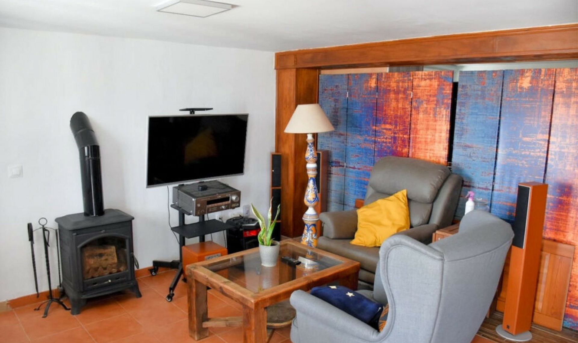 Resale - House -
Nerja