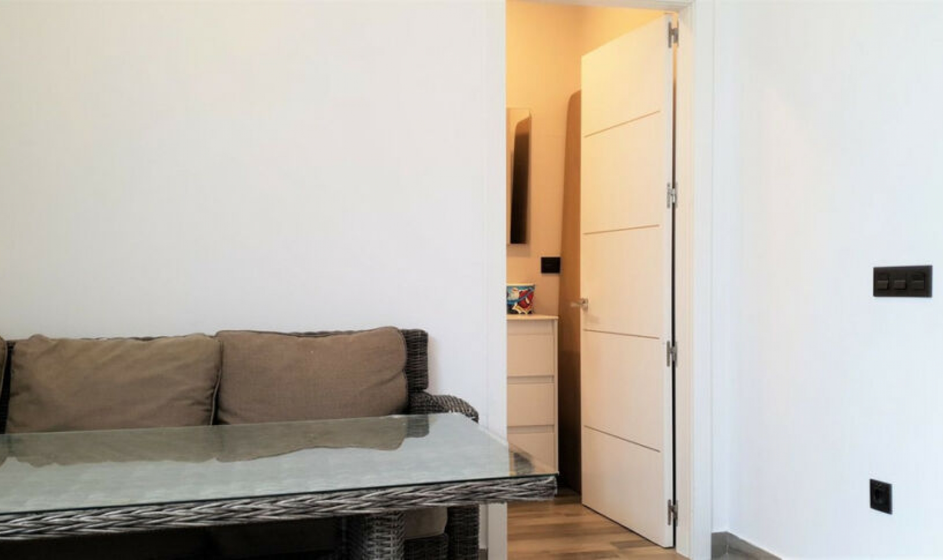 Resale - House -
Nerja