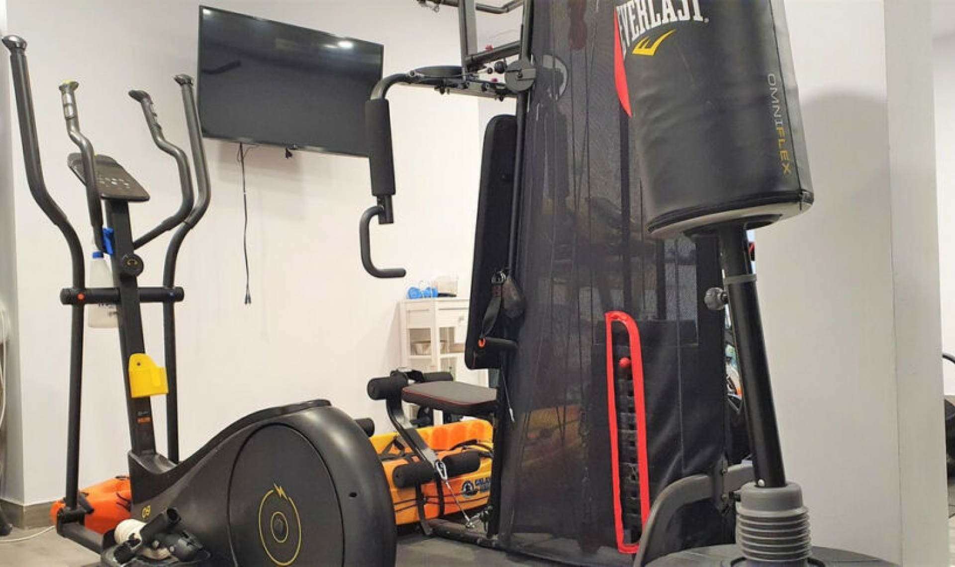 Resale - House -
Nerja