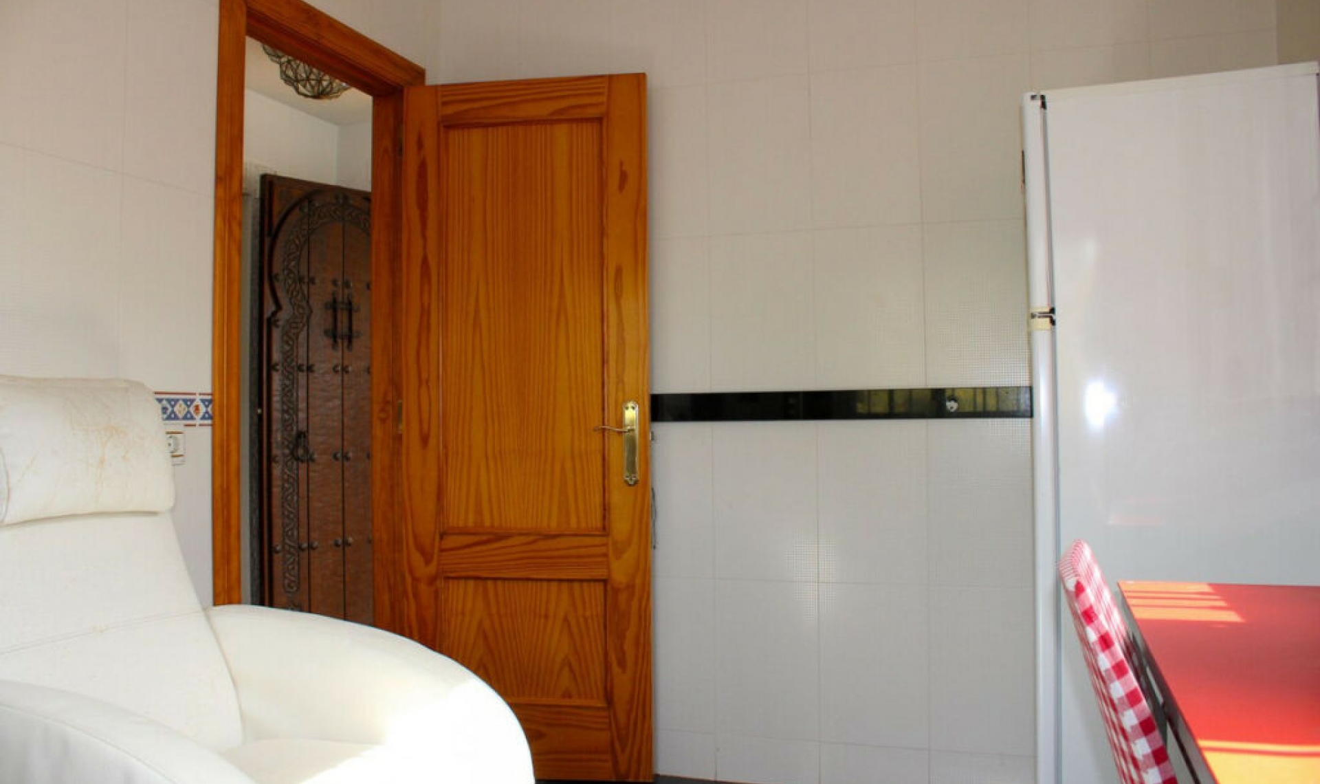 Resale - House -
Nerja