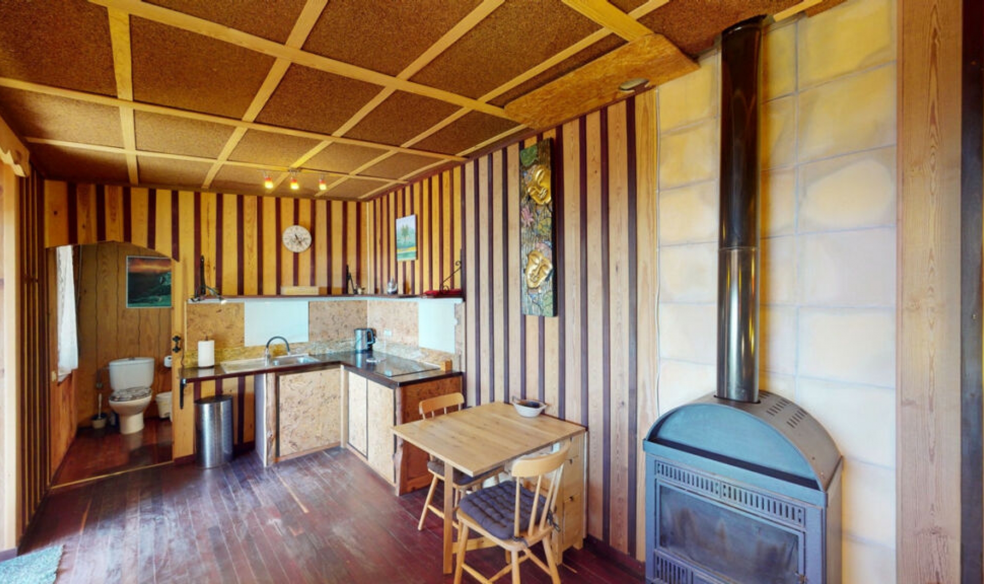 Resale - House -
Nerja