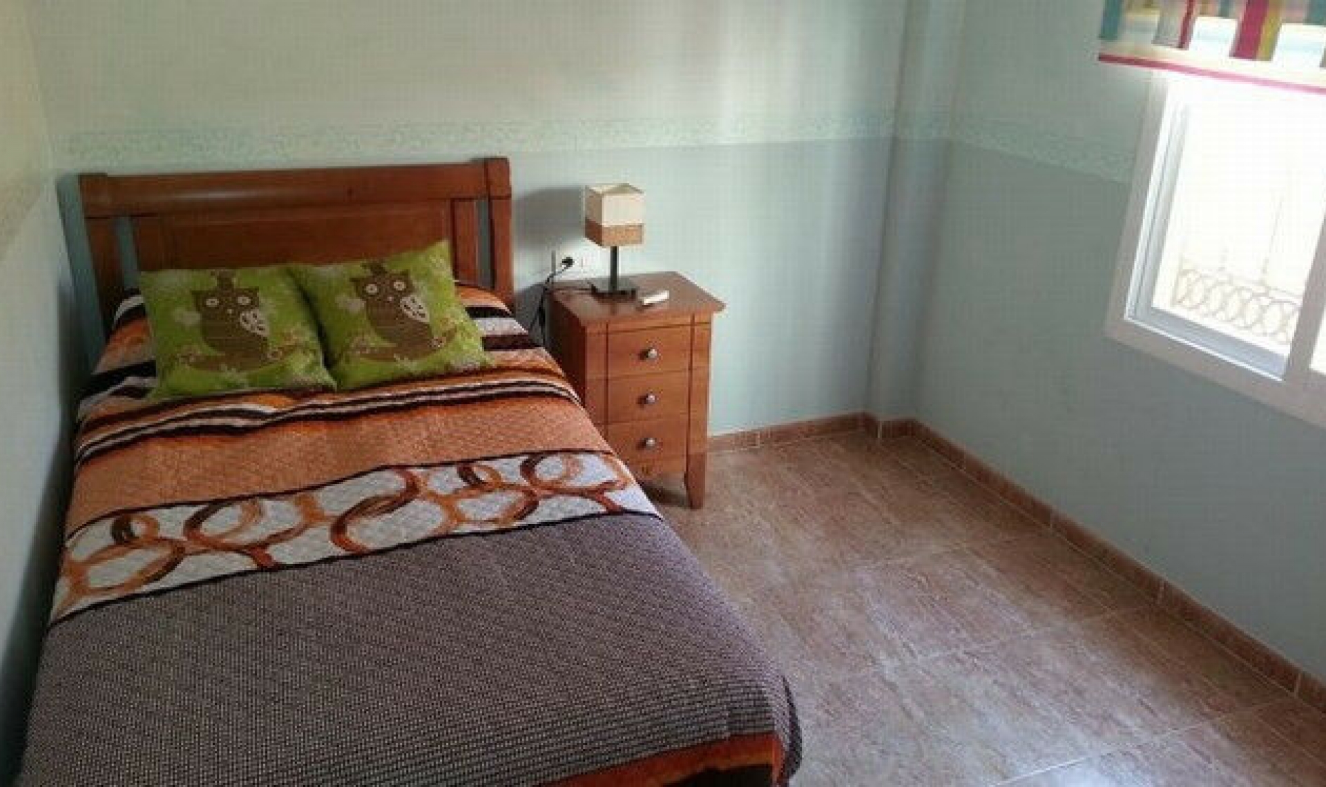 Resale - House -
Nerja
