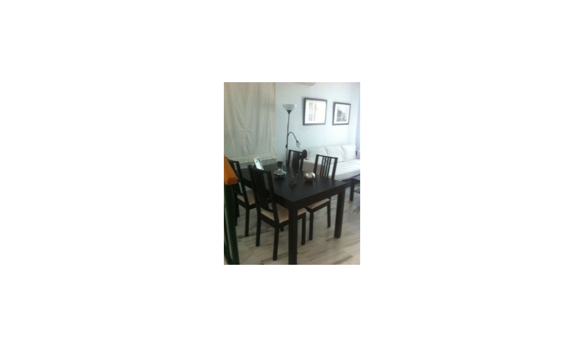 Resale - House -
Nerja