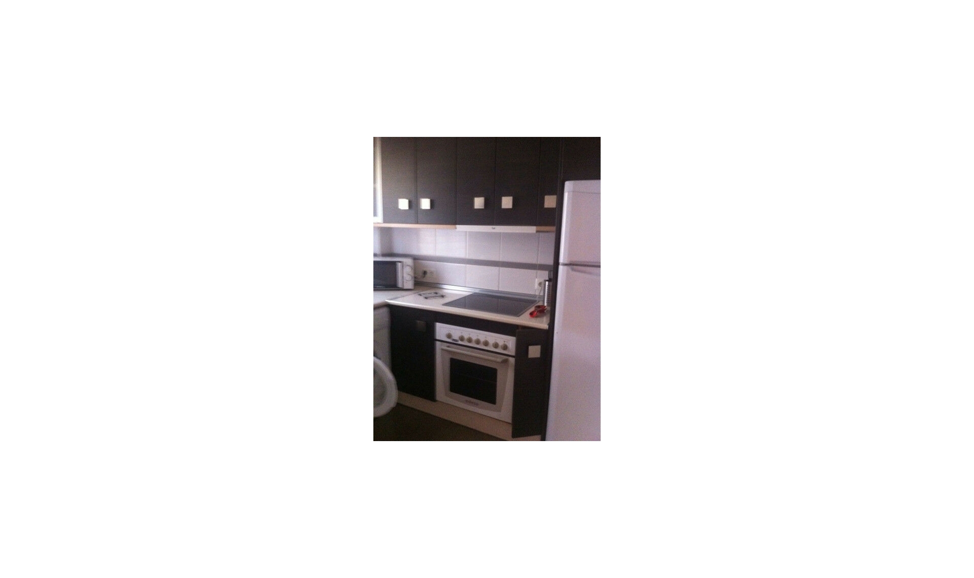 Resale - House -
Nerja