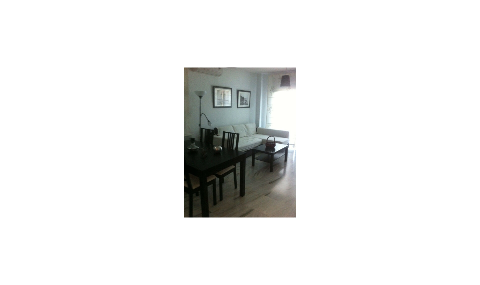 Resale - House -
Nerja