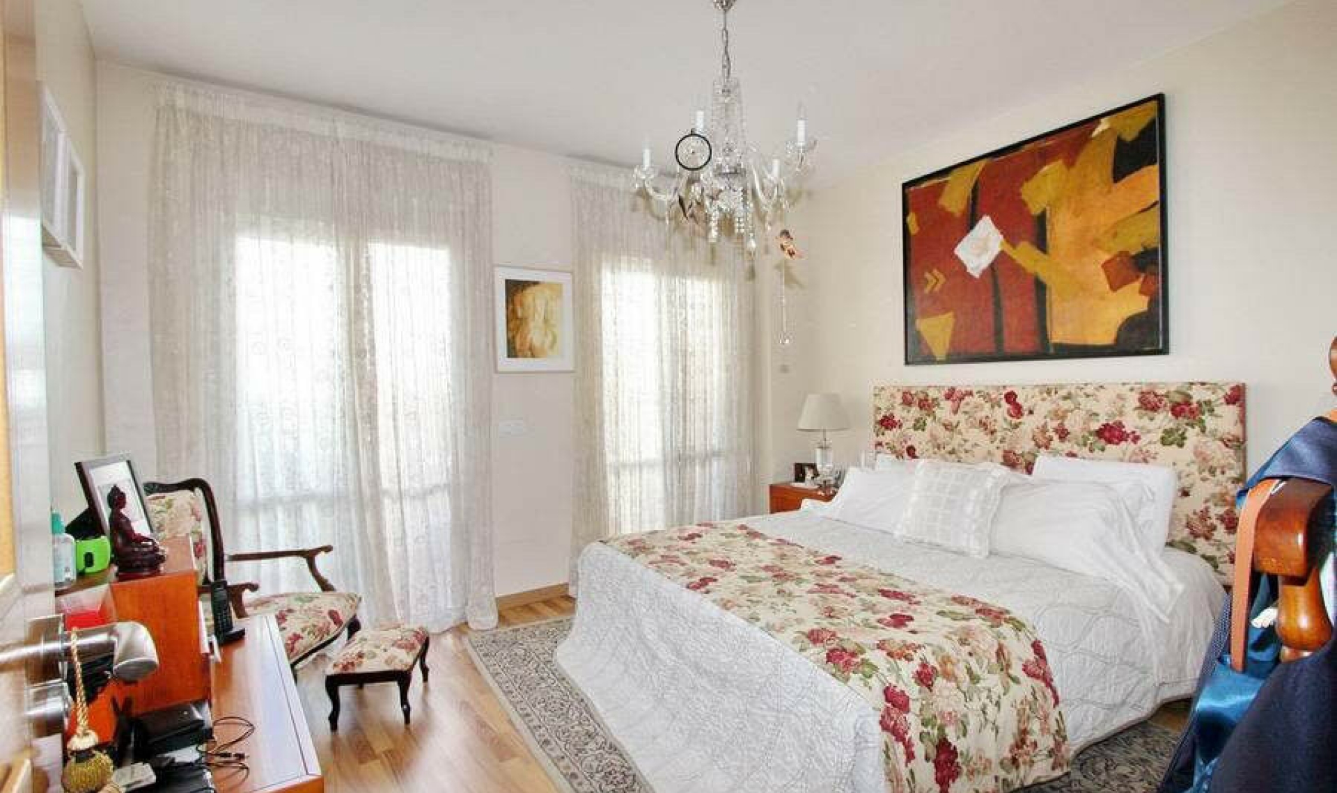 Resale - House -
Nerja