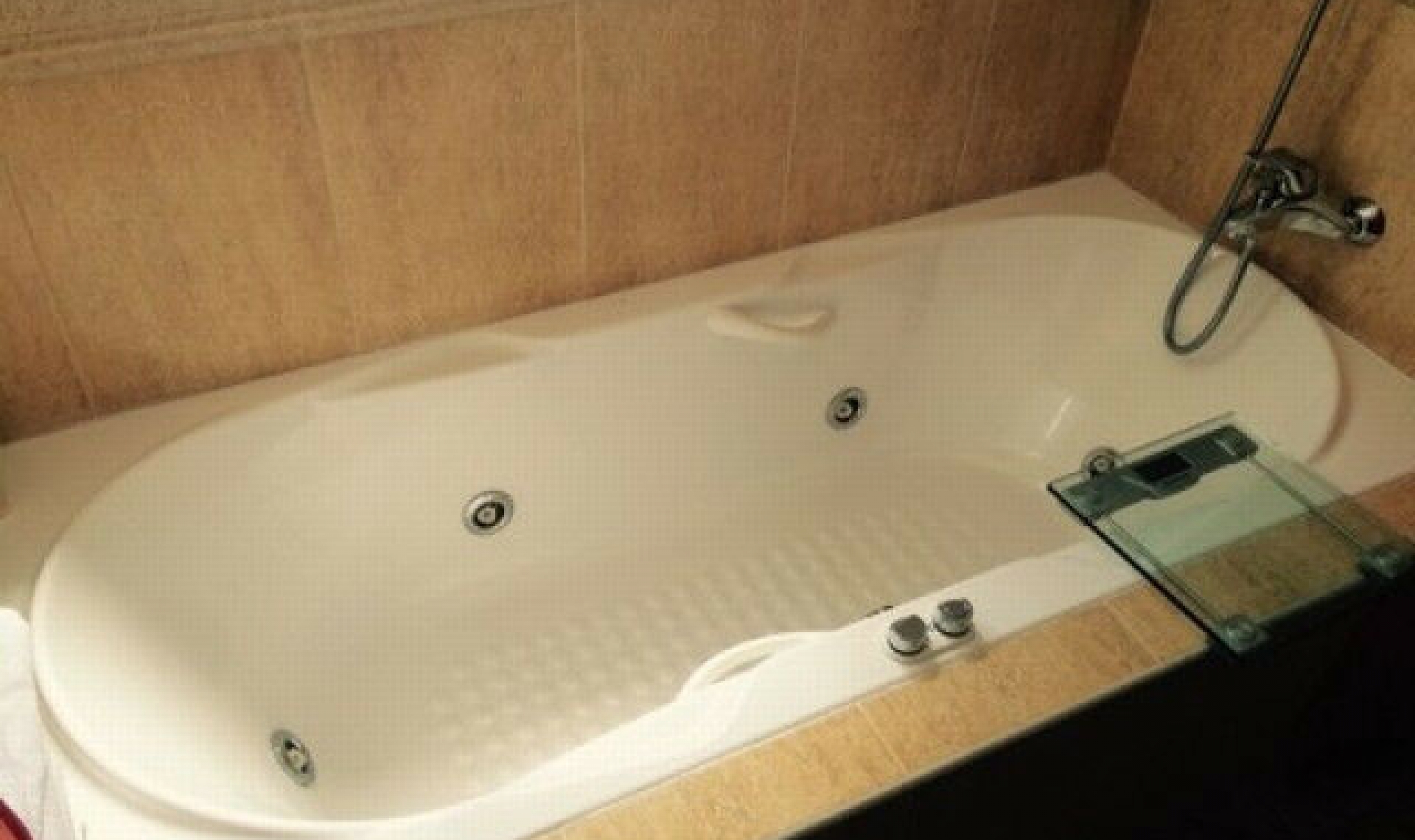 Resale - House -
Nerja