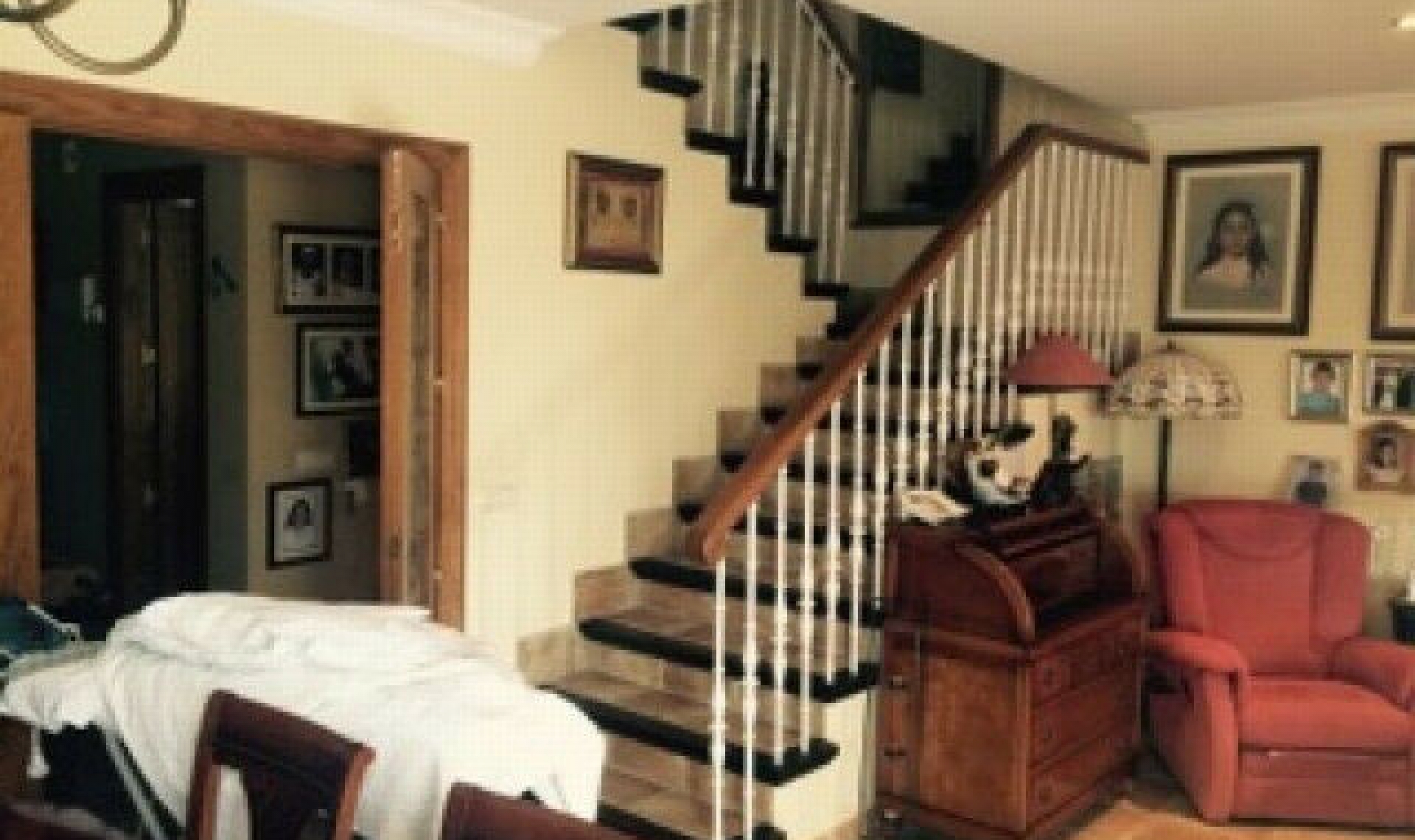 Resale - House -
Nerja