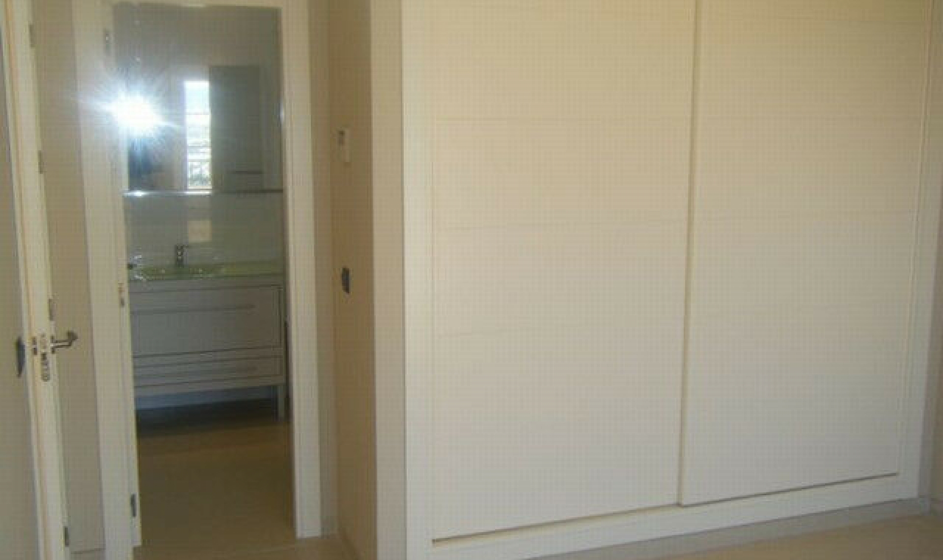 Resale - House -
Nerja