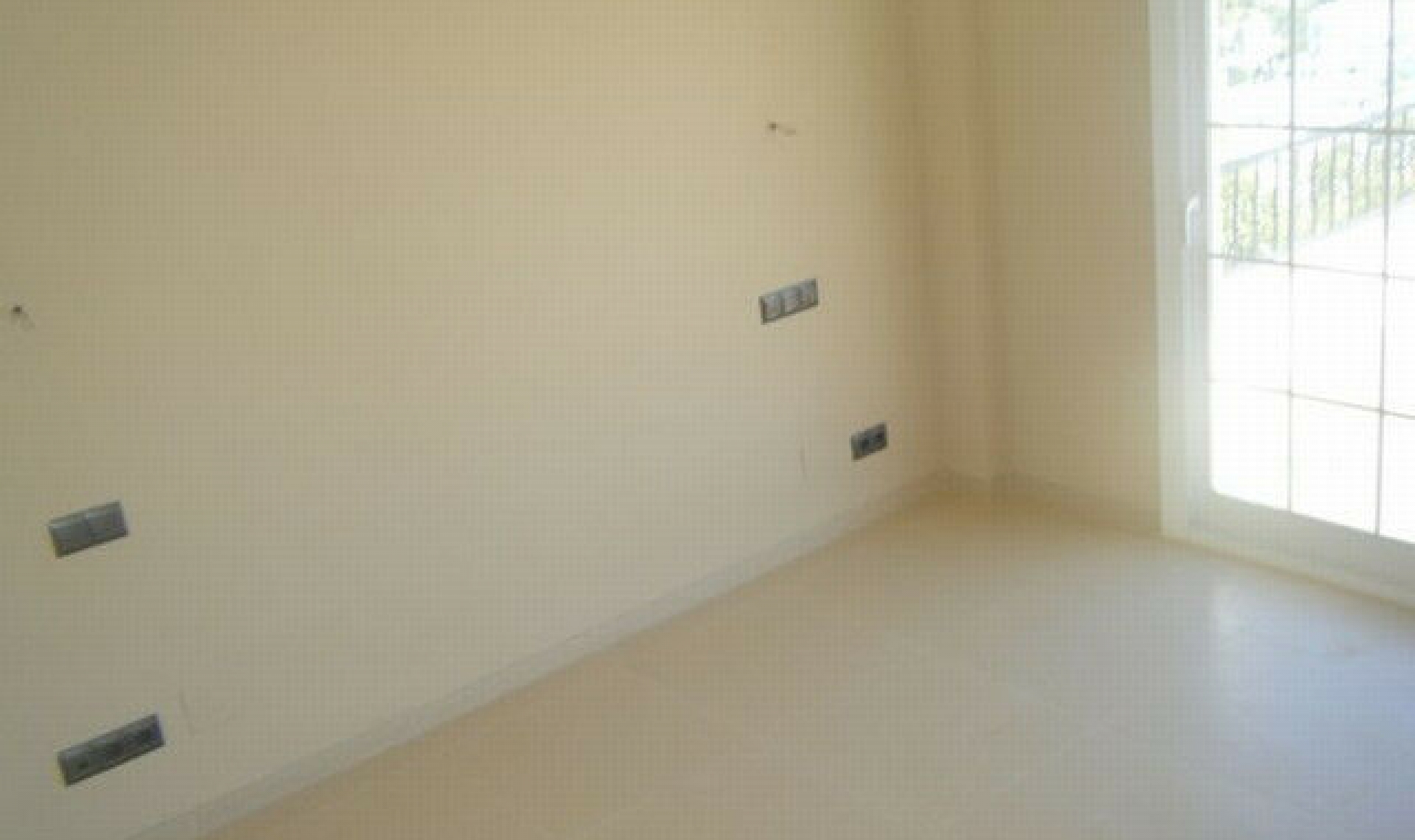 Resale - House -
Nerja