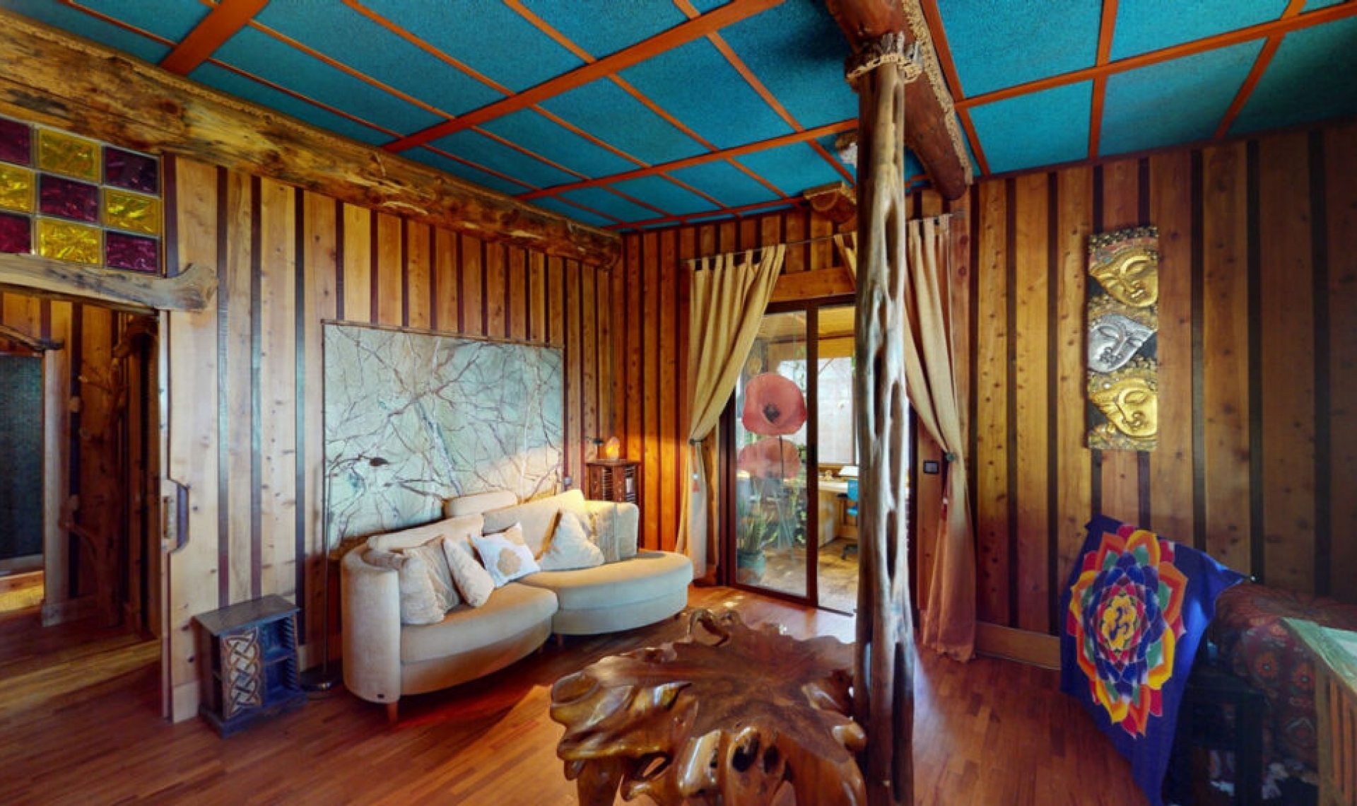 Resale - House -
Nerja