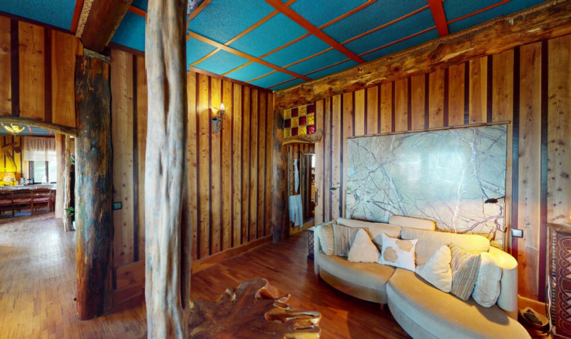 Resale - House -
Nerja