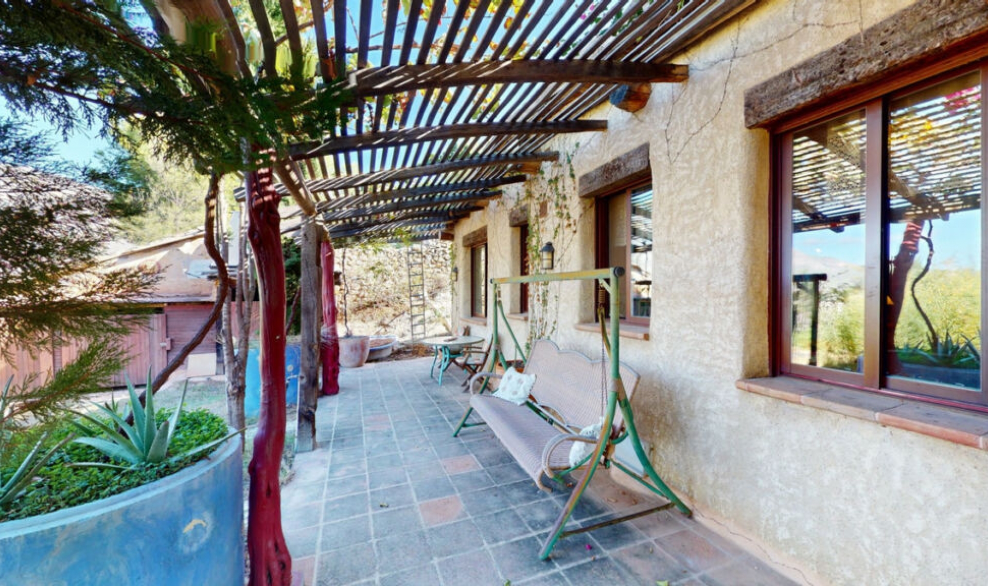 Resale - House -
Nerja