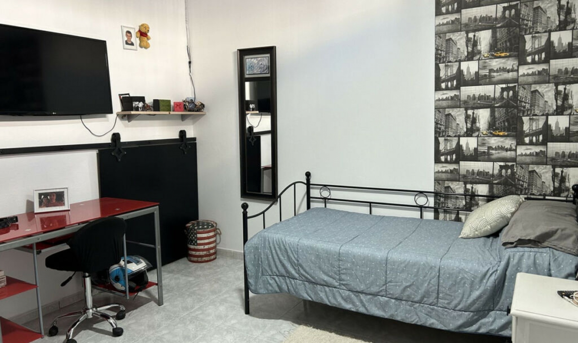 Resale - House -
Nerja